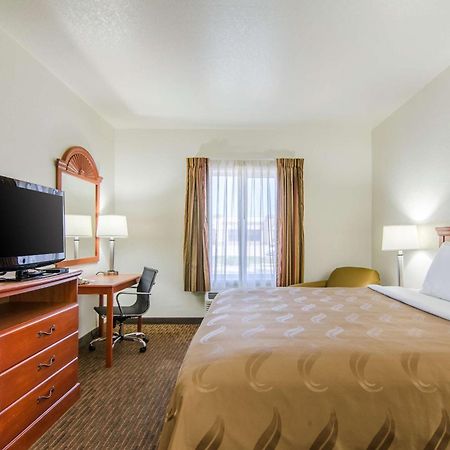 Quality Inn Junction City Near Fort Riley Buitenkant foto