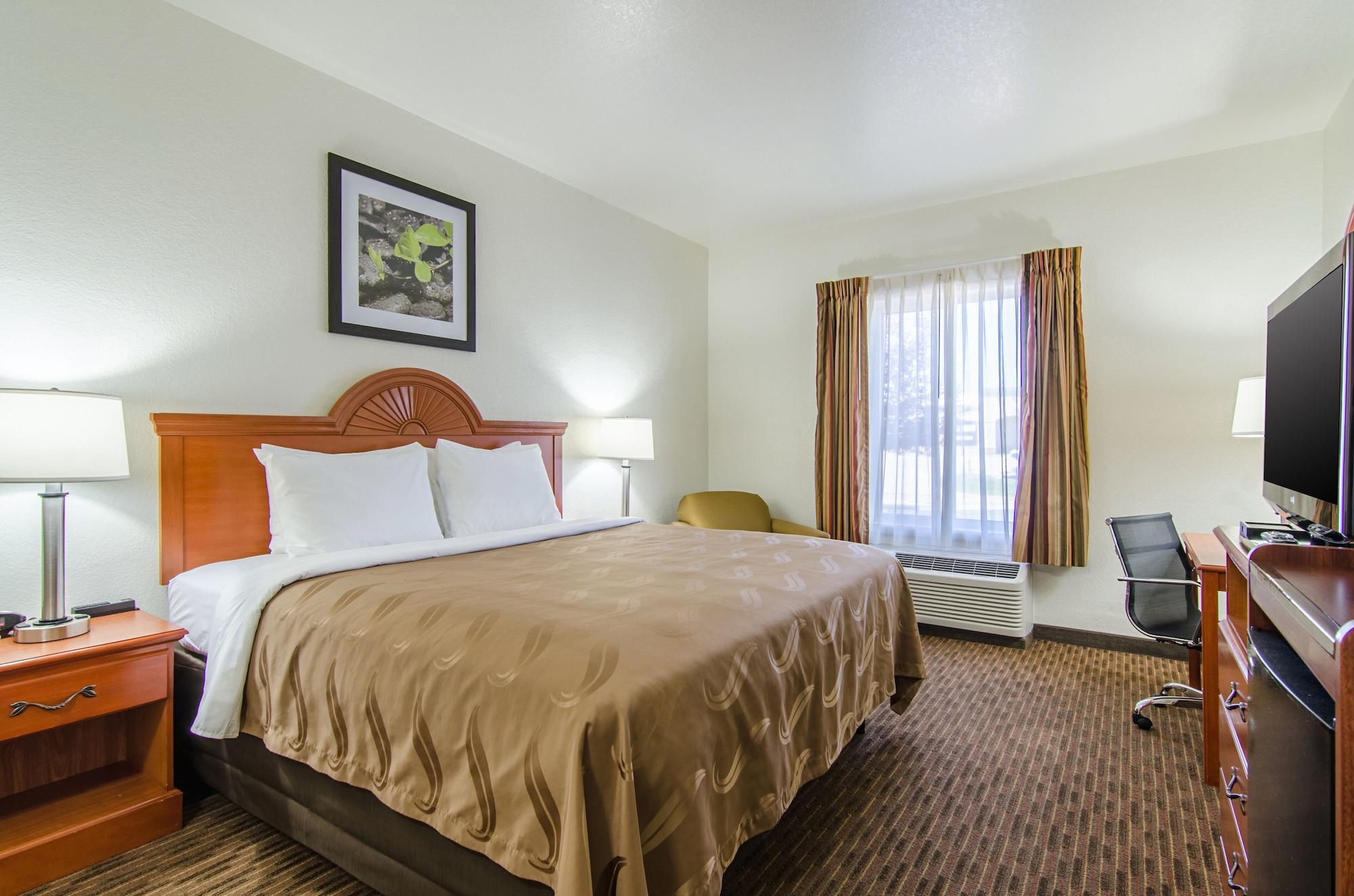 Quality Inn Junction City Near Fort Riley Buitenkant foto
