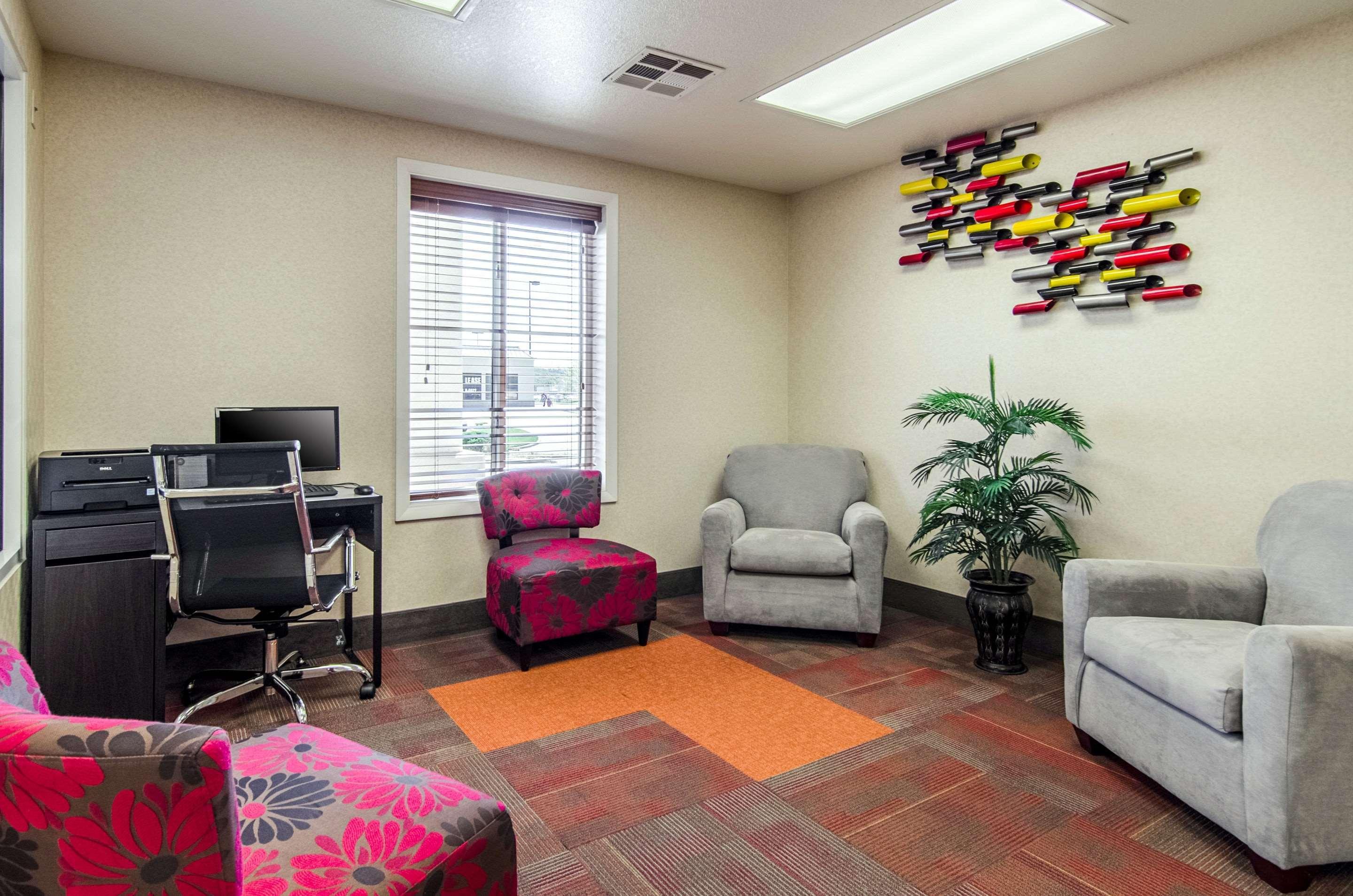 Quality Inn Junction City Near Fort Riley Buitenkant foto